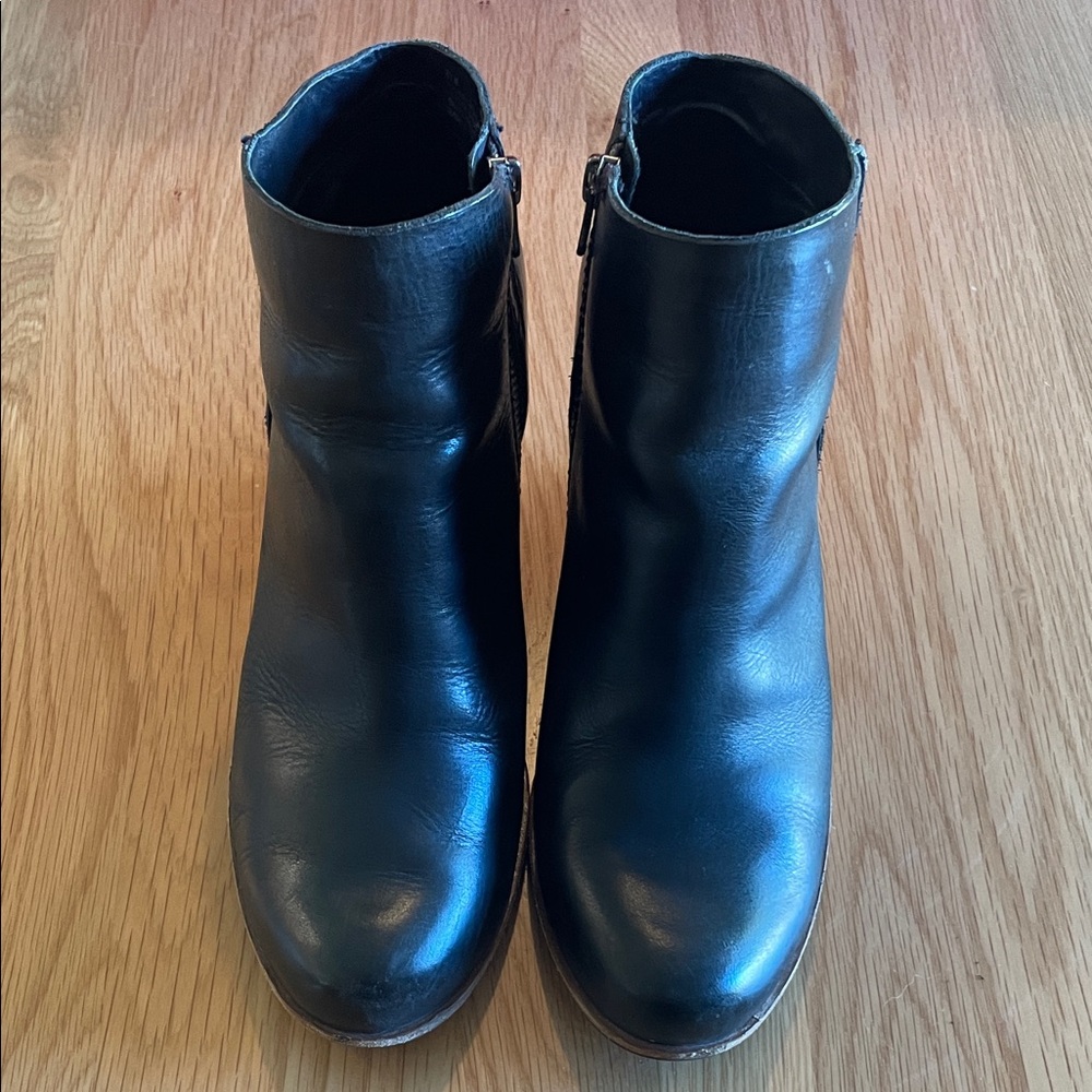 Kork—Ease Black Leather and Cork Wedge Ankle Boots